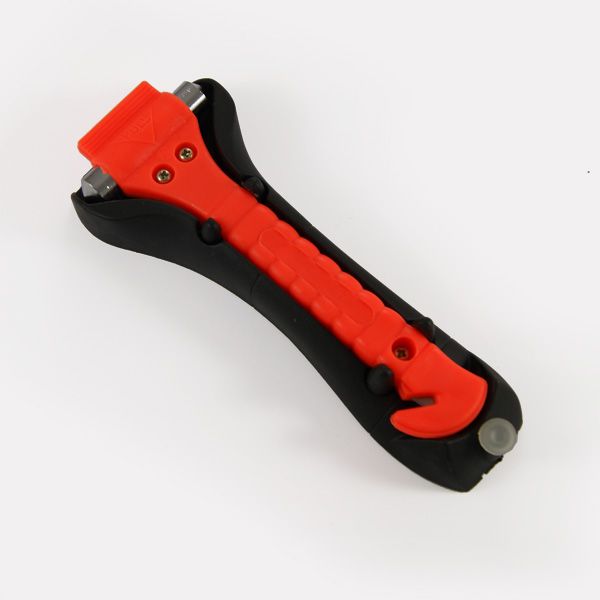 Hammer + integrated harness cutter and its mounting